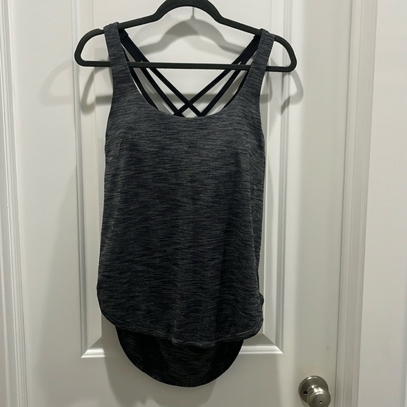 Lululemon Slay the Studio 2-in-1 Tank Gray & Black Sz 10 - Picture 3 of 8